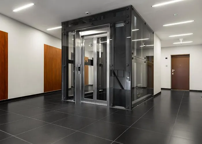 Househost Apartment:lubicz 17d/5 크라쿠프